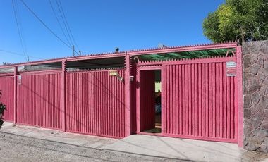 Se Vende Casa con Departamento Independiente – Villa Ayquina, Calama