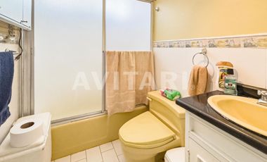 Departamento amplio en renta – Av. Colón, frente a la UDLA