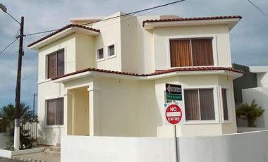 Casa en Urbanización CASTEL NUOVO