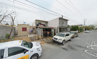 Casa en Calle Rosales, Villa Florida Sector B, Vista Hermosa, Reynosa, Tamps. ¡No créditos!