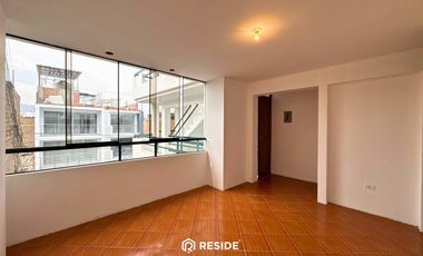 Departamento de 2 Dormitorios en 3er Piso  Urb. Covicorti