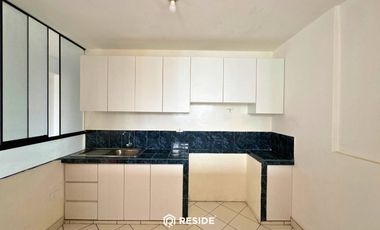 Departamento de 2 Dormitorios en 3er Piso  Urb. Covicorti