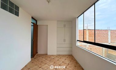 Departamento de 2 Dormitorios en 3er Piso  Urb. Covicorti