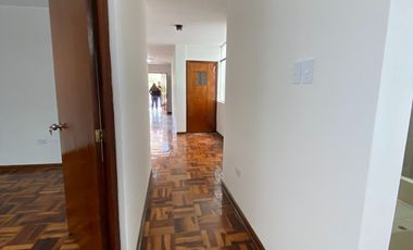 ALQUILER OPORTUNIDAD ÚNICA EN SURCO!