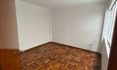 ALQUILER OPORTUNIDAD ÚNICA EN SURCO!
