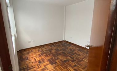 ALQUILER OPORTUNIDAD ÚNICA EN SURCO!