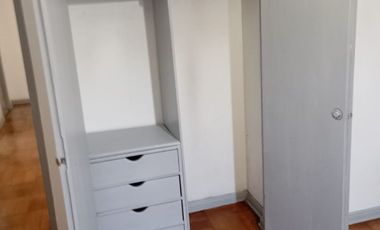 ARRIENDO DEPARTAMENTO METRO LOS HEROES AMPLIO 3 DORMITORIOS 2 BAÑOS PROMOCION