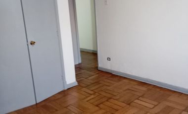 ARRIENDO DEPARTAMENTO METRO LOS HEROES AMPLIO 3 DORMITORIOS 2 BAÑOS PROMOCION