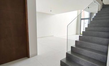 ESPECTACULAR EN VENTA, CON ROOFGARDEN