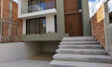 ESPECTACULAR EN VENTA, CON ROOFGARDEN