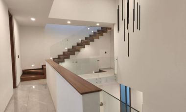 VENTA ESPECTACULAR CASA EN TAMARINDOS