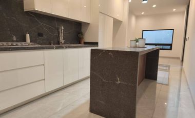 VENTA ESPECTACULAR CASA EN TAMARINDOS