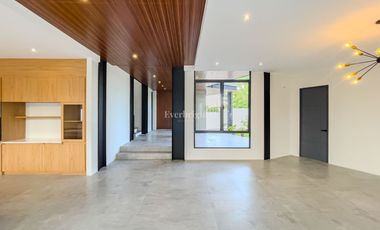 Treveia Nuvali | House and Lot For Sale - #8460