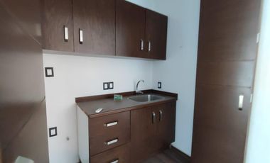 Amplia Propiedad adaptada como Salon de Eventos u oficinas