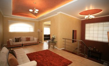 VIVIENDA DE ALTO STANDING CON AMPLIAS ÁREAS SOCIALES Y SEGURIDAD TOTAL