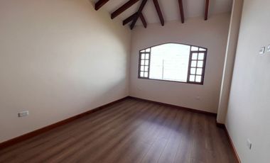 Alquiler Casa Nueva No Adosada en La Armenia – Valle de Los Chillos