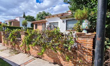 CASA  EN VENTA CLUB DE GOLF TEQUISQUIAPAN