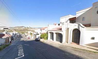 Residencia en Remate Bancario, Residencial Lomas AItas, Chihuahua, Chih.