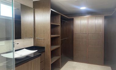 Venta Departamento Penthouse Amueblado en Santa Engracia,  San Pedro Garza García