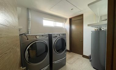 Venta Departamento Penthouse Amueblado en Santa Engracia,  San Pedro Garza García