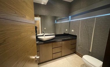 Venta Departamento Penthouse Amueblado en Santa Engracia,  San Pedro Garza García