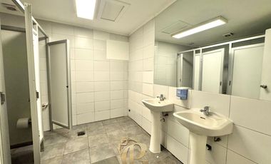 Avenida Vitacura/ Clinica Alemana/ Club Manquehue