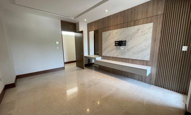 Venta Departamento 3 Recámaras en Santa Engracia, San Pedro Garza García