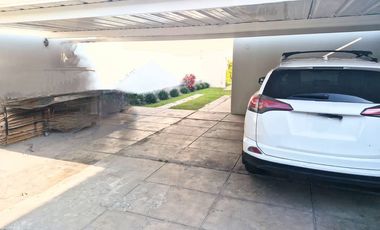 (S)VENDO  ESPECTACULAR RESIDENCIA EN GOLF LOS INCAS SURCO 1,200 M2