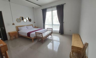 Rumah Mewah 4 Kamar Tidur Disewakan di Hyarta Ecovillage – Yogyakarta