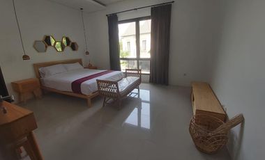 Rumah Mewah 4 Kamar Tidur Disewakan di Hyarta Ecovillage – Yogyakarta