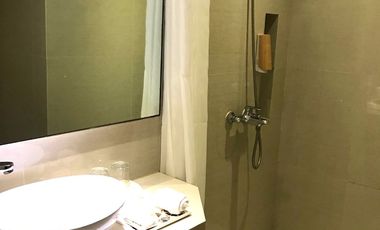 1 BR DELUXE TWIN UNIT FOR SALE AT SAVOY HOTEL BORACAY