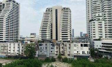 For Sale 185sqm 3 Bed 4 Bath Condo Baan Phrom Phong