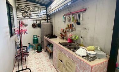 Urgent Sale: Townhome near Red Line ---, Don Mueang Station Project: The Connect Laksi - Don Mueang Pleasant atmosphere with a 1-rai (1,600 sqm)