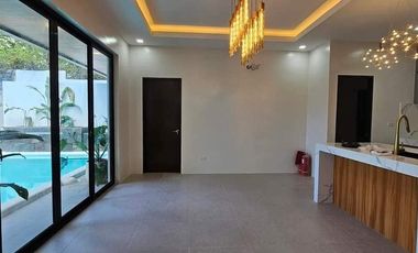 Modern House for SALE in Royale Cebu Estates, Consolacion, Cebu