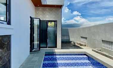 Dijual Rumah Baru Hook  Private Pool Selangkah Raya Bandara Juanda Sidoarjo