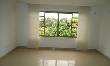 EN VENTA CASA EN EL CONDOMINIO CAMPESTRE ALTOS DE IGUATEMI AL ORIENTE DE NEIVA