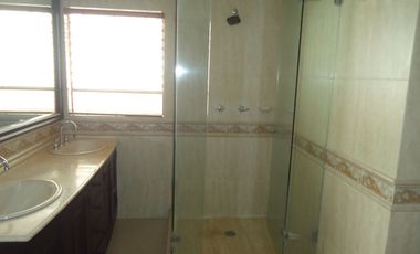 EN VENTA CASA EN EL CONDOMINIO CAMPESTRE ALTOS DE IGUATEMI AL ORIENTE DE NEIVA