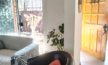 Casa Remodelada En La Reina, Cercana A Metro Y Plaza Egaña
