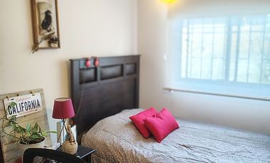 Casa Remodelada En La Reina, Cercana A Metro Y Plaza Egaña