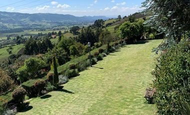 Hermosa finca Subachoque