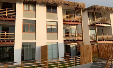Totalmente equipado y amoblado con hermosa vista al mar en condominio de lujo en Vichayito