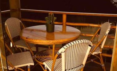 Totalmente equipado y amoblado con hermosa vista al mar en condominio de lujo en Vichayito