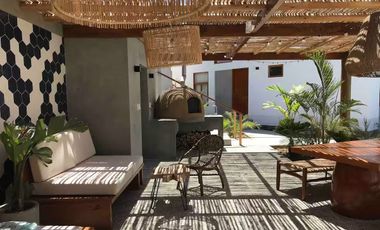 Totalmente equipado y amoblado con hermosa vista al mar en condominio de lujo en Vichayito