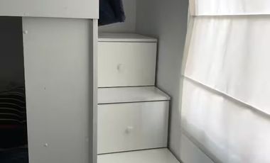 Totalmente equipado y amoblado con hermosa vista al mar en condominio de lujo en Vichayito