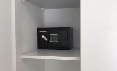 Totalmente equipado y amoblado con hermosa vista al mar en condominio de lujo en Vichayito