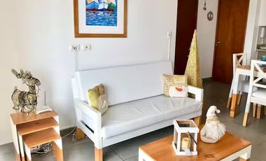 Totalmente equipado y amoblado con hermosa vista al mar en condominio de lujo en Vichayito