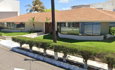 HERMOSA RESIDENCIA EN VENTA DE REMATE EN BOCA DEL RIO VERACRUZ