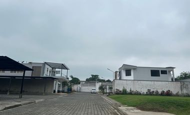 Casa por el sector de la UTE