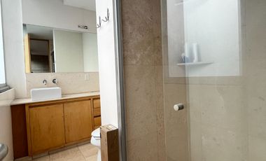 Espectacular departamento moderno y silencioso en Lomas, muy cerca de Palmas y Periférico, ideal!