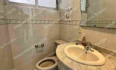 RENTO CASA EN COSTA DE ORO (SIN MUEBLES) PARA CASA HABITACION U OFICINA